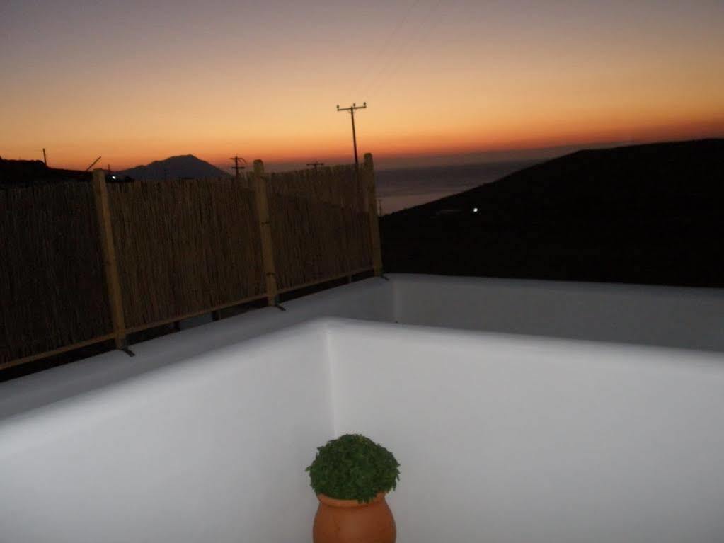 Plakes Sunset Plaka  ภายนอก รูปภาพ